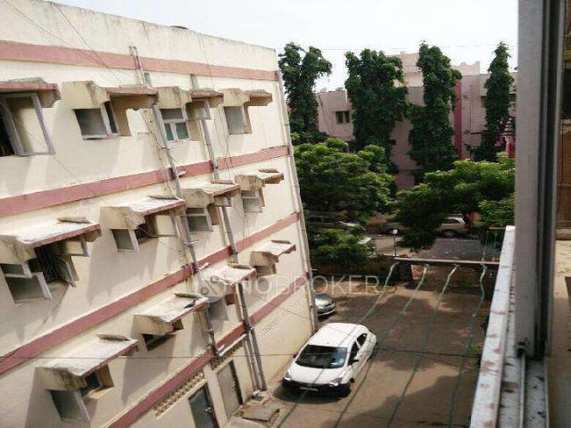 Flat for rent in Adyar, Tamil Nadu