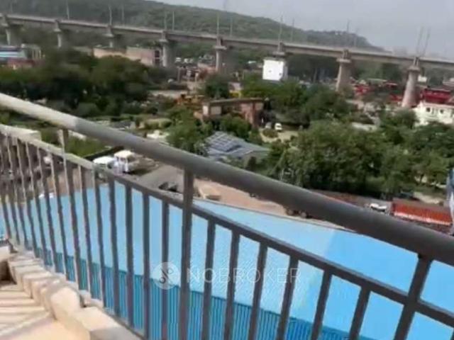Flat for rent in Hariana