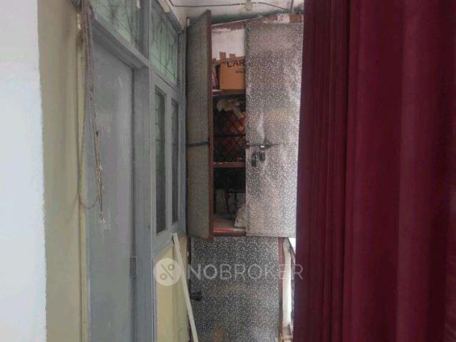 Flat for rent in Khirki, Delhi