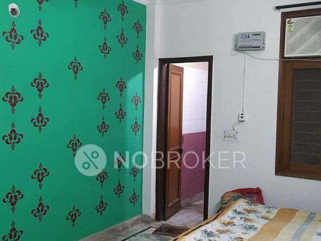 Flat for rent in South Delhi, Deri
