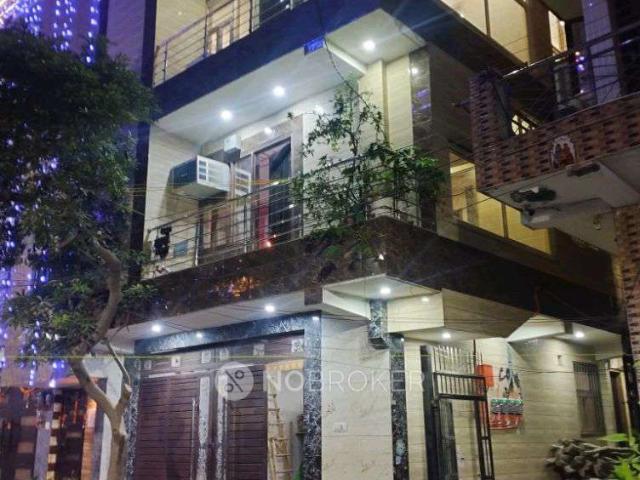 Flat for rent in West Delhi, Deri