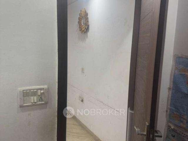 Flat for rent in West Delhi, Deri