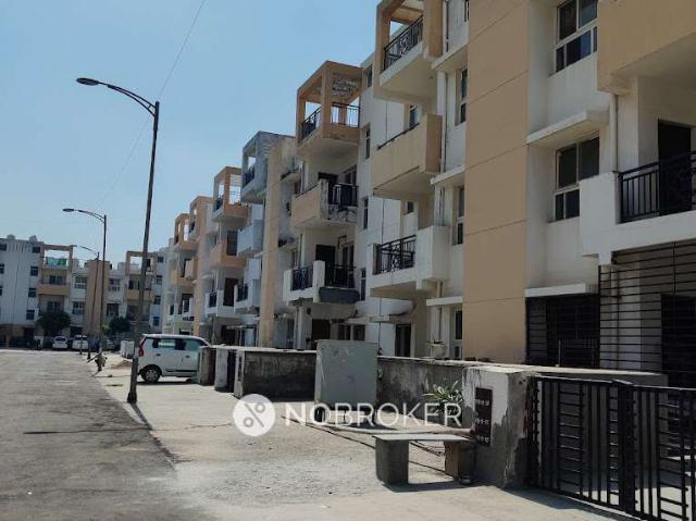 Flat for rent in Hariana