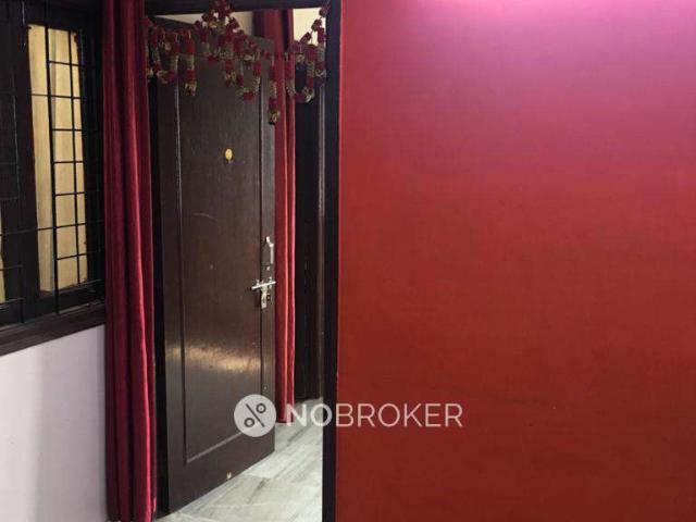 Flat for sale in South Delhi, Deri