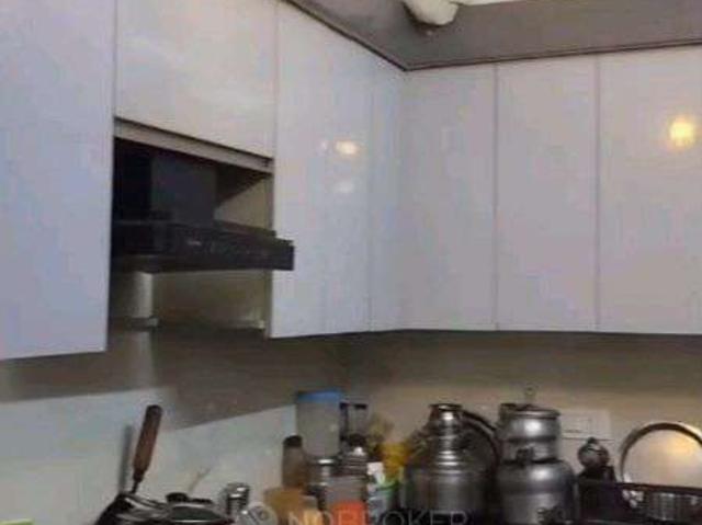 Flat for sale in West Delhi, Deri
