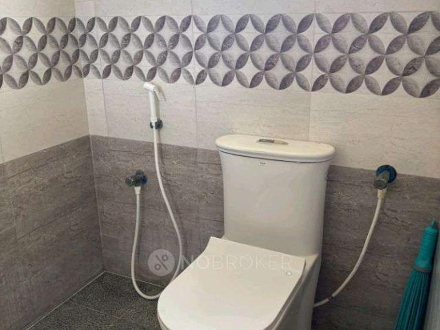 Flat for rent in Perumbakkam, Chennai