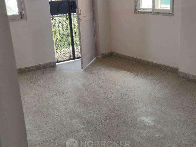 Flat for rent in West Delhi, Deri