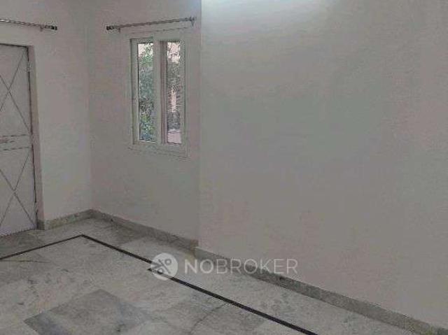 Flat for rent in West Delhi, Deri