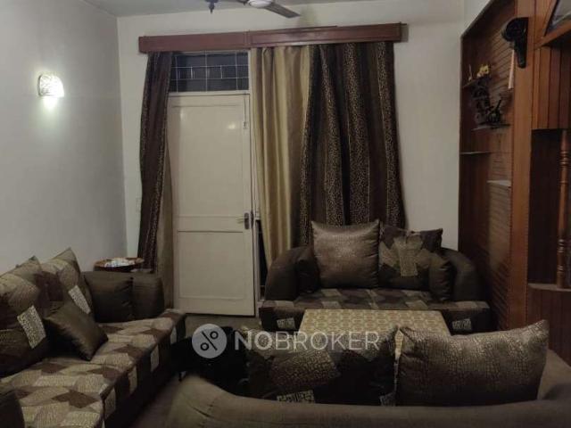 Flat for rent in Hariana
