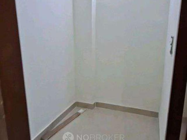 Flat for rent in South West Delhi, Deri