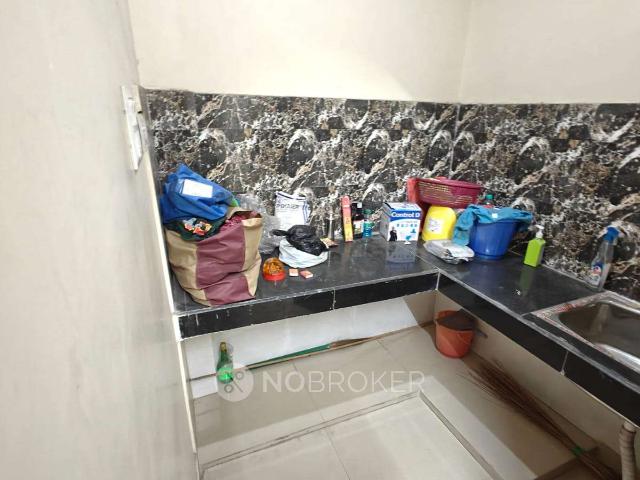 Flat for rent in North Delhi, Deri