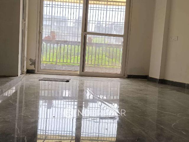 Flat for rent in South Delhi, Deri