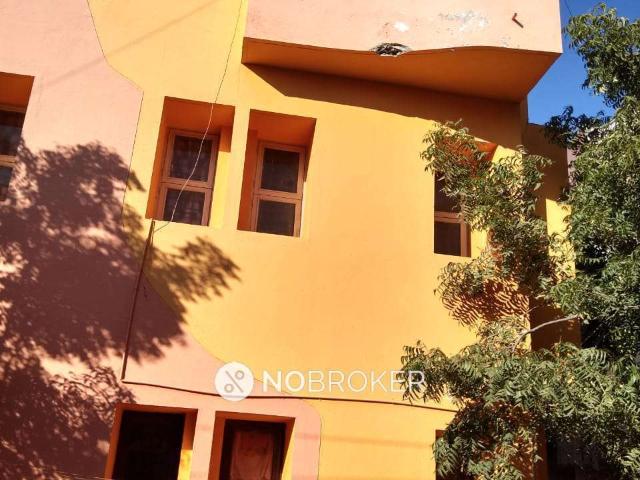 Flat for rent in Adyar, Tamil Nadu