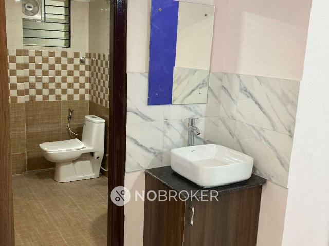Flat for rent in Bangalore East, Cox Town - Bangalore