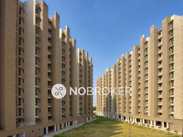 Flat for rent in Hariana
