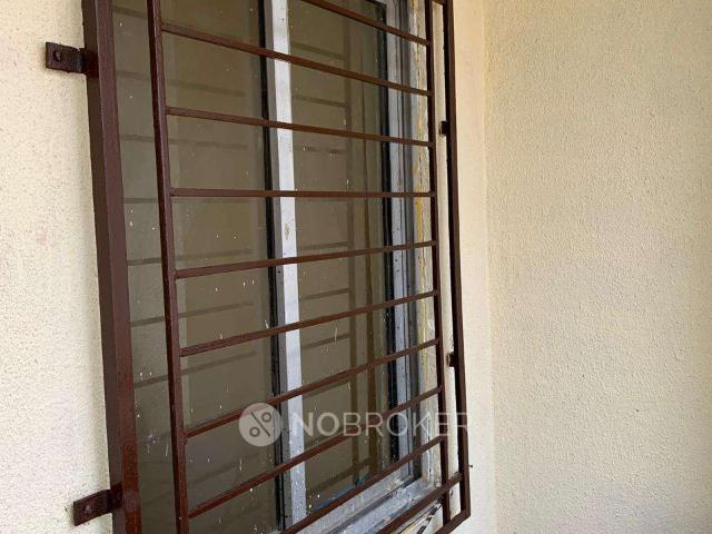 Flat for rent in North Delhi, Deri