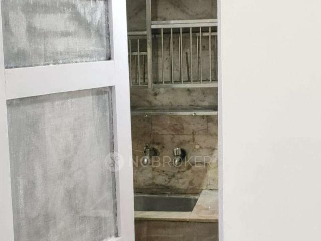 Flat for sale in West Delhi, Deri