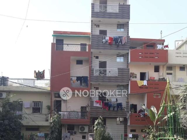 Flat for rent in West Delhi, Deri