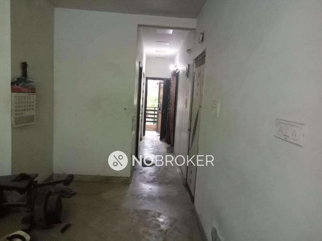 Flat for sale in North West Delhi, Deri