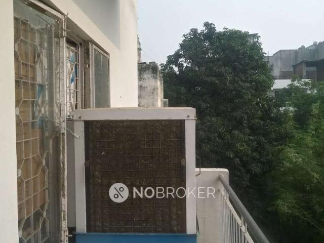 Flat for rent in South Delhi, Deri