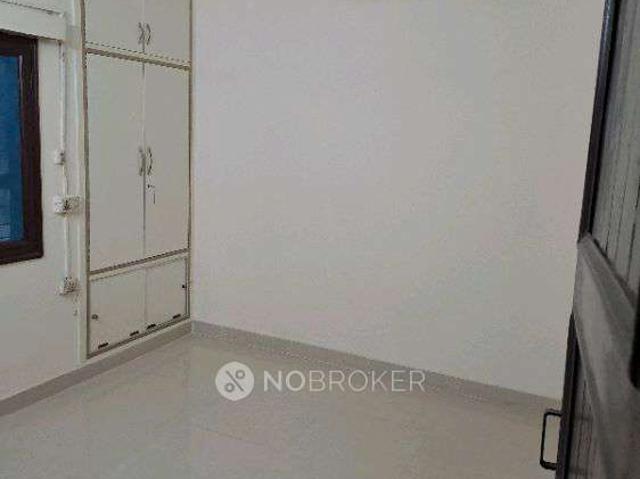 Flat for rent in West Delhi, Deri