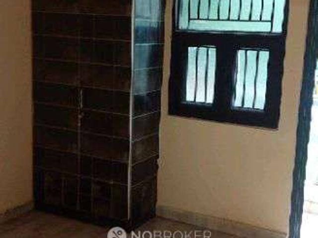 Flat for rent in West Delhi, Deri