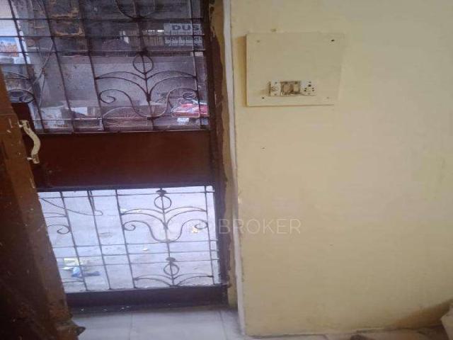 Flat for rent in West Delhi, Deri