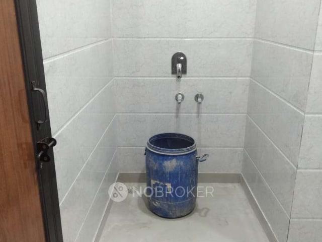 Flat for sale in West Delhi, Deri