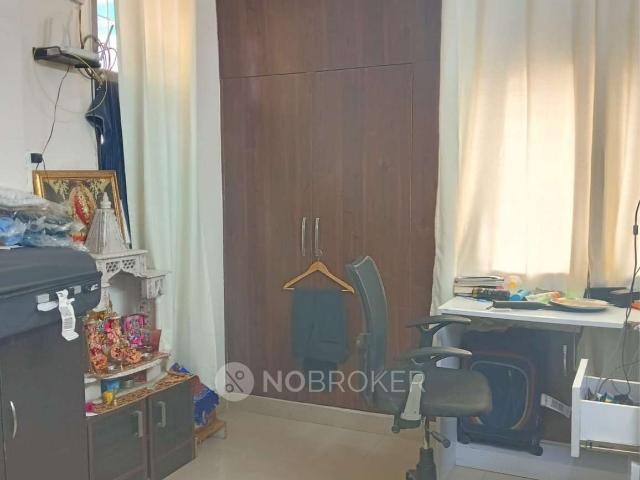 Flat for rent in Deri