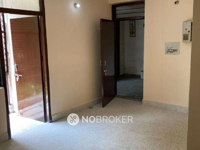 Flat for sale in Deri