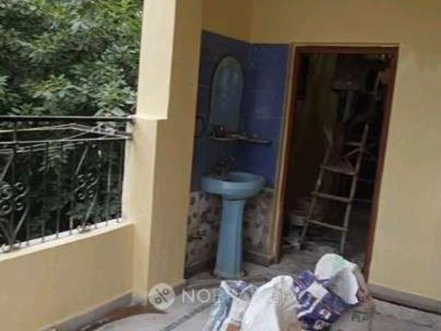 Flat for rent in North West Delhi, Deri