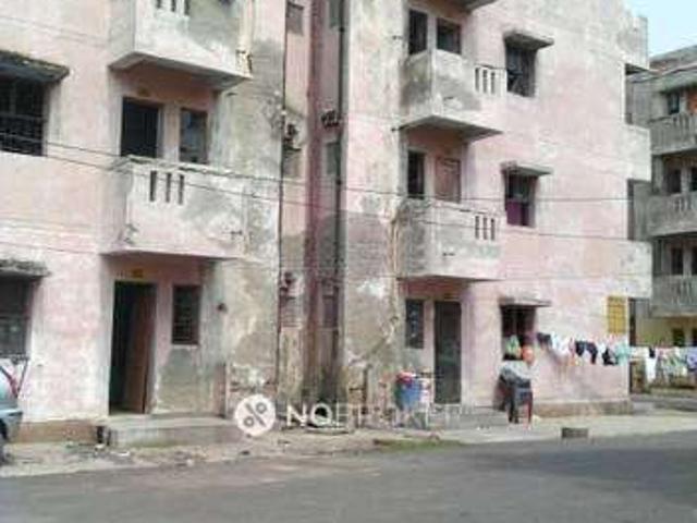 Flat for rent in West Delhi, Deri