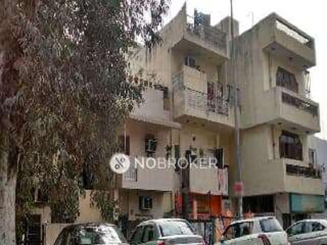 Flat for rent in West Delhi, Deri