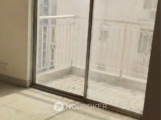 Flat for rent in Deri