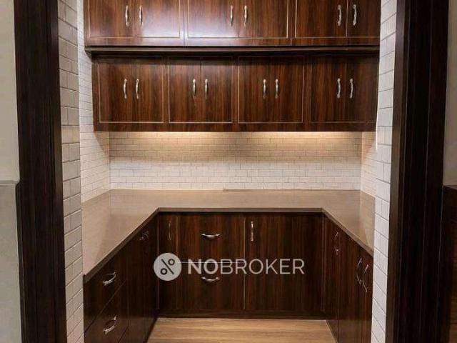 Flat for sale in Deri