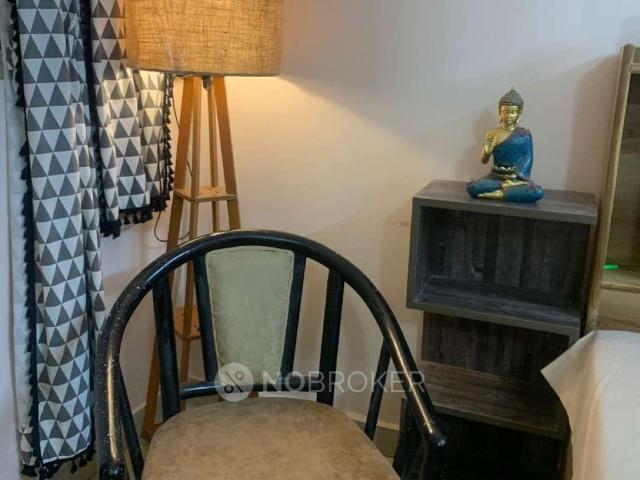 Flat for rent in Deri