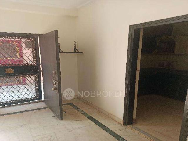 Flat for sale in South Delhi, Deri