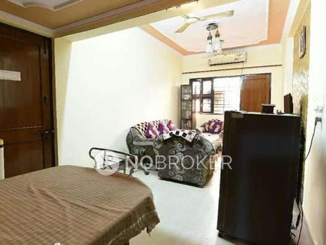 Flat for rent in East Delhi, Deri