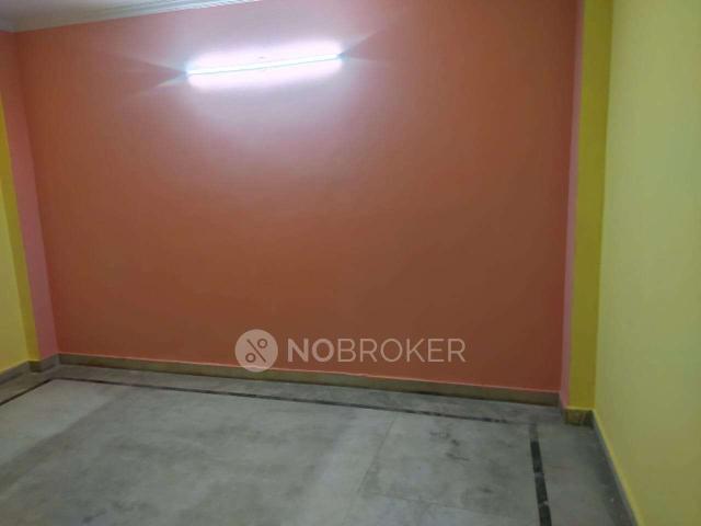 Flat for rent in East Delhi, Deri