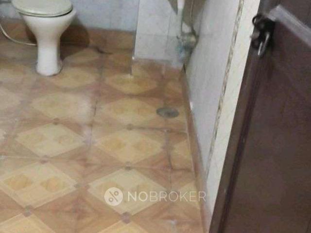 Flat for rent in North West Delhi, Deri