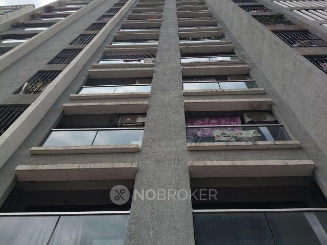 Flat for sale in One Hiranandani, Thane