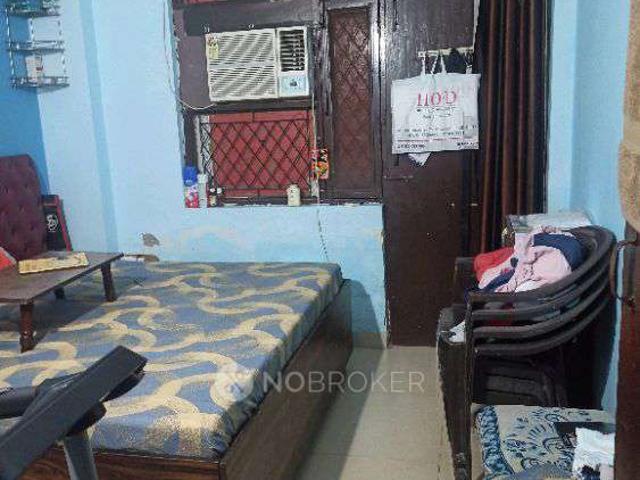 Flat for rent in Deri