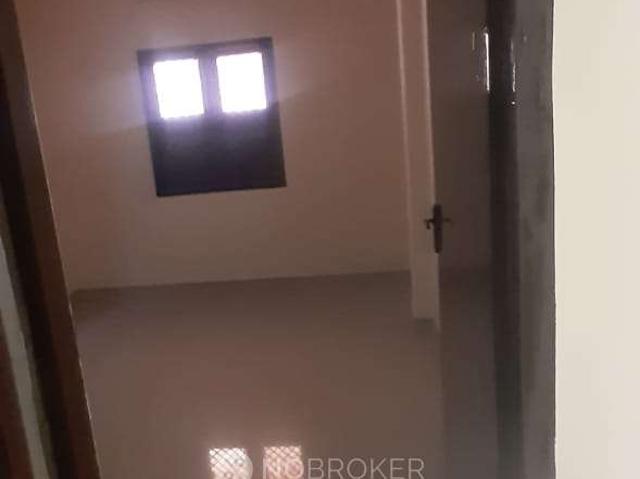Flat for sale in Madras Perambur, Tamil Nadu
