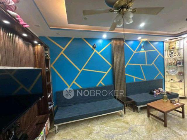 Flat for rent in New Delhi, Delhi