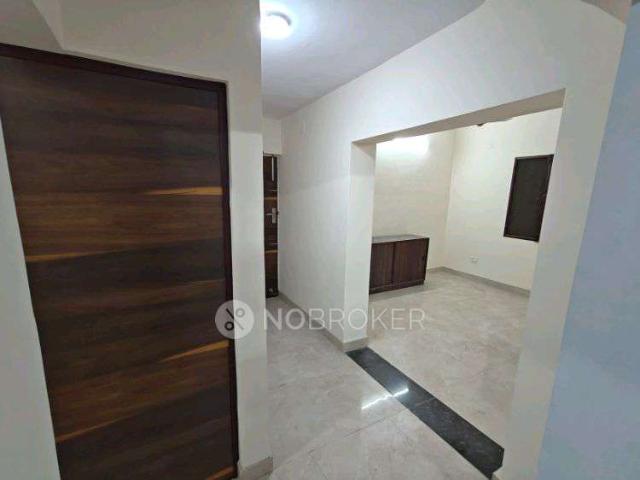 Flat for rent in West Delhi, Deri