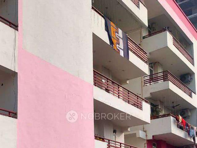 Flat for rent in Hariana