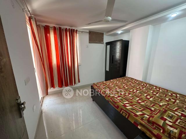 Flat for sale in South Delhi, Deri