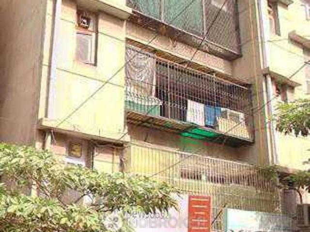 Flat for rent in Deri