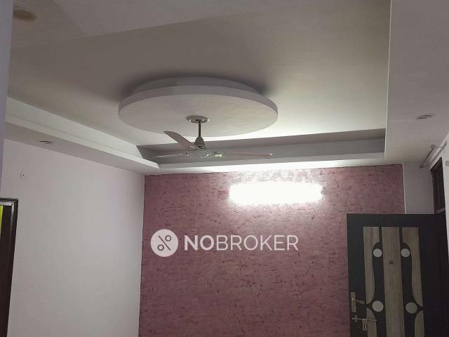 Flat for rent in South West Delhi, Deri