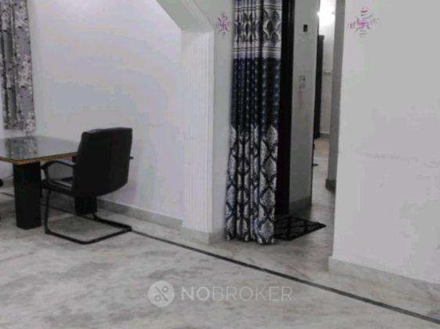 Flat for sale in New Delhi, Delhi